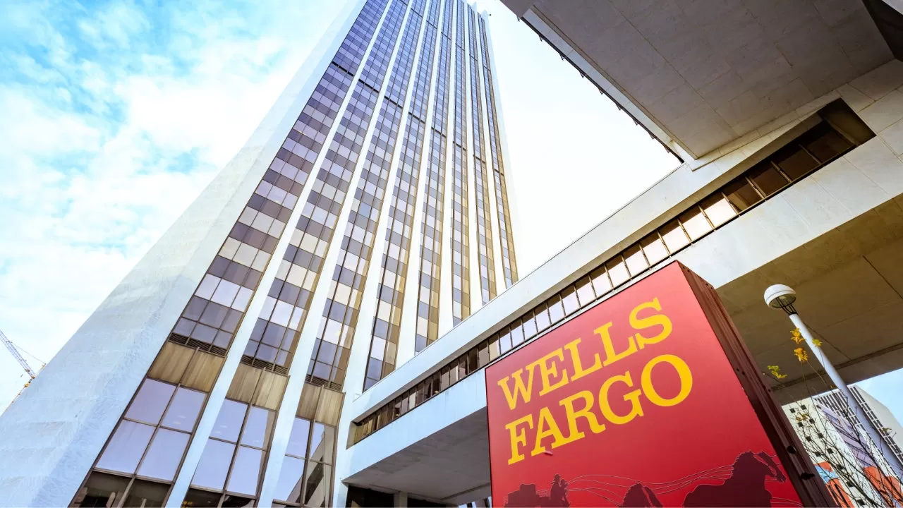  Wells Fargo 