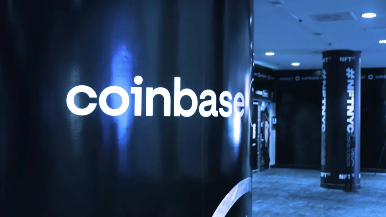 أعلنت منصة Coinbase عن تحويل USDT بدون رسوم إلى USDC