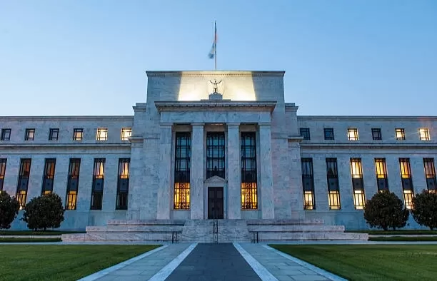 بنك الاحتياطي الفيدرالي والبتكوين 